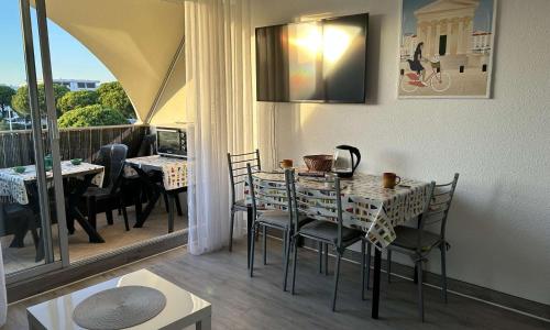 Appartement Port Camargue, 1 pièce, 3 personnes - FR-1-250-262