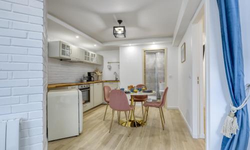 Stylish & New 1 Bdr Flat with A/C-Trendy Paris 11