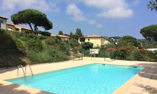 Appartement Les Issambres, 2 pièces, 4 personnes - FR-1-768-34