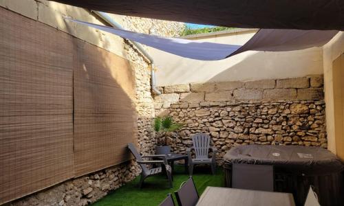 Maison de charme proche d'Uzès