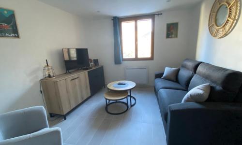 T2 à 150m du village