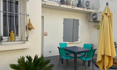 Jolie maison de village proche Avignon