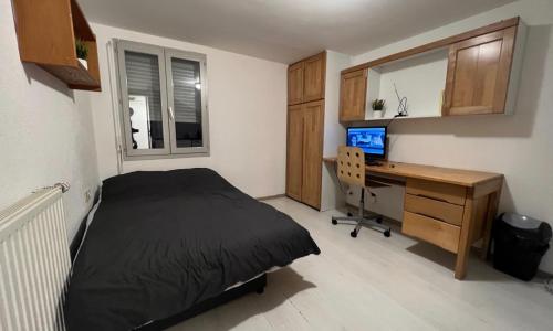 STUDIO À 2 mn de la Gare de Besançon Centre-Ville