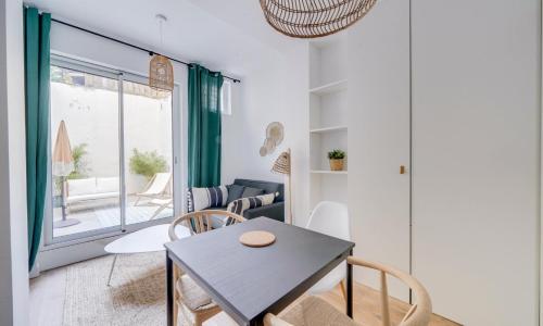 Beautiful apartment in Chartrons with terrace