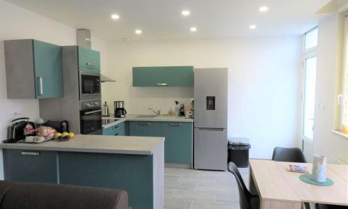 Appartement rénové avec WIFI bien équipé au centre ville de PERROS-GUIREC - Ref 940