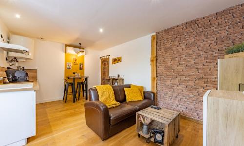 L'Ancien Café de St Martial, Stationnement + Clim