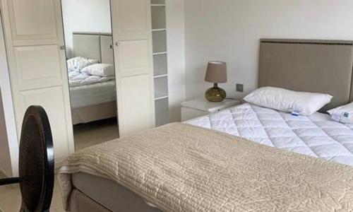 Très beau 2 chambres Martinez