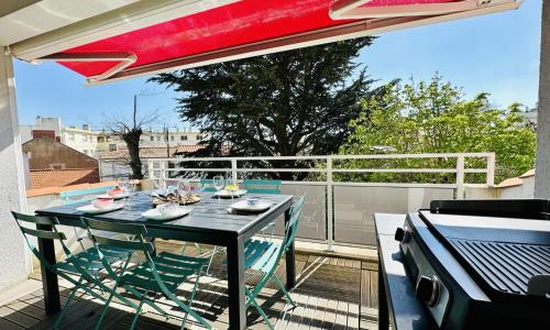 Villa Bastion Arago à deux pas de la Grande Plage des Sables - 8 pers