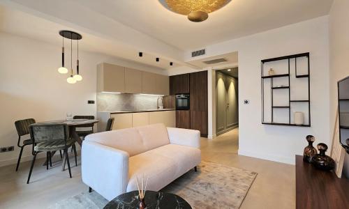 CANNES BANANE 3 pièces rénové tout équipé au coeur de Cannes - GARAGE PRIVE