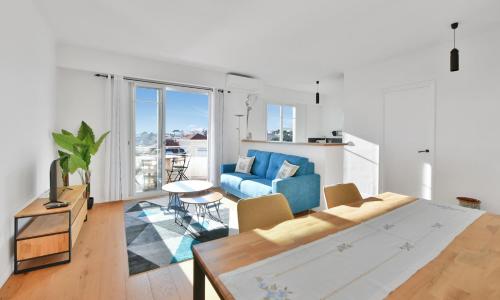 Beau T2 pleine vue mer et Iles de Lerins Cannes