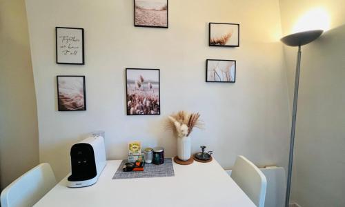 Dream Dwell Paris-Charming Studio superb location in 7th district Paris