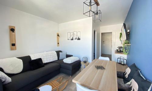 Bright studio with magnificent mountain view