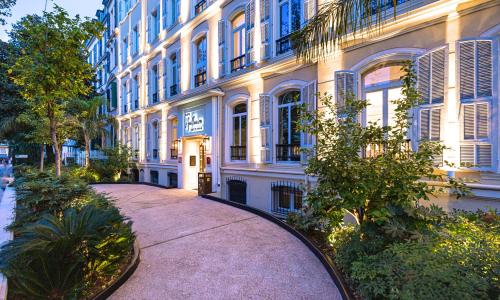Hôtel Apollinaire Nice