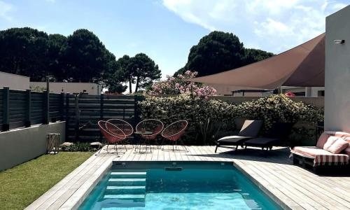 Villa Moderne avec Piscine Privée pour 4 pers