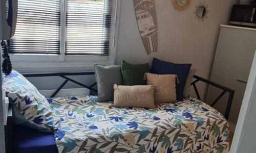 Adorable studette proche gare