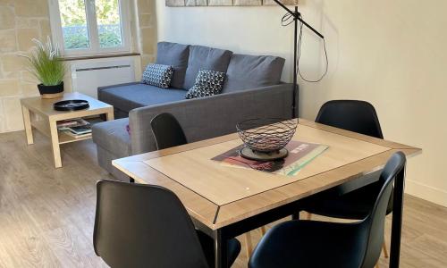 Saint-Aubin-Sur-Mer: Bel appartement traversant