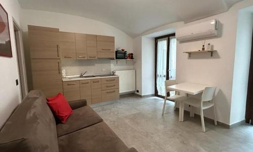 Monolocale centralissimo in posizione strategica