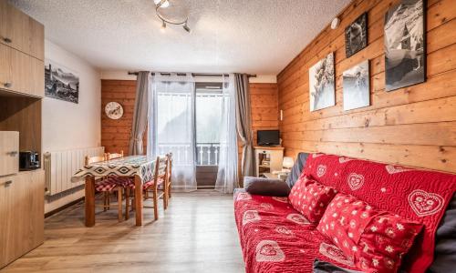 Coin Tranquille À Châtel Pour 4