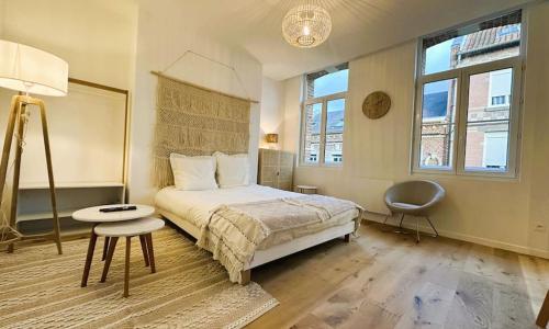 Spacious & Luxuary Studio