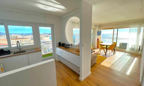 Frejus Plage - T2 -Vue mer féérique