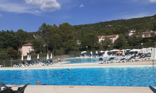 Maison en duplex proche Vallon pont d'arc et Ruoms