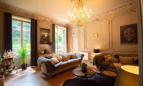 Beautiful, historic manoir in semi-rural setting