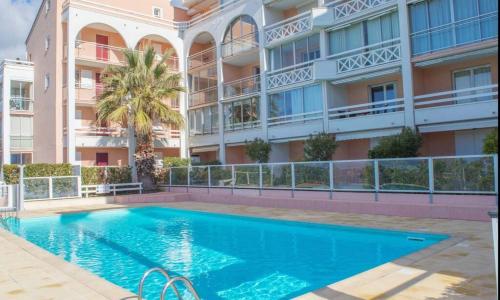 Appartement à Sète - Vue sur Mer, Piscine et Parking