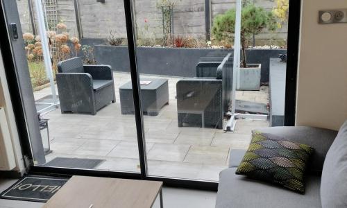 4MIN ORLEANS APPT 1CHB PLEIN AU CALME AVEC TERRASSE ET PARKING DEVANT