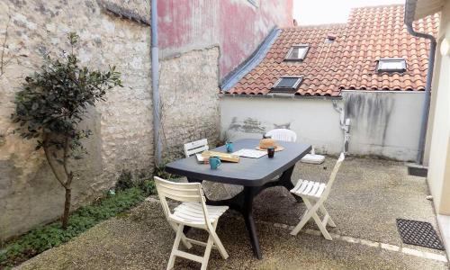 Saint Palais sur Mer - MAISON MITOYENNE - cour privée - CENTRE VILLE