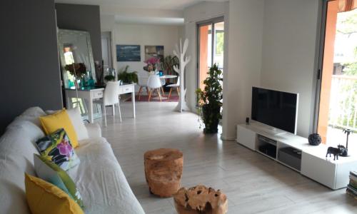 CONFORTABLE T3 sur BALCON à 5 MN du Centre Ville