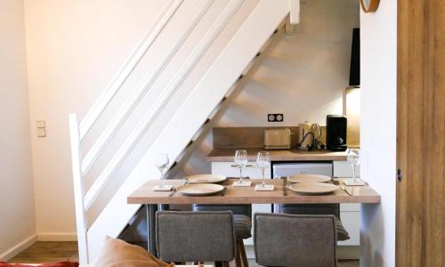 A 150m du port, Le Baia, tout à pied