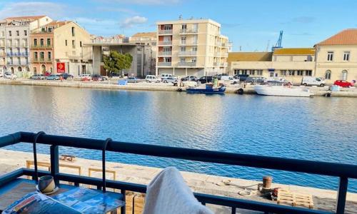 La Criée-Sublime T4 vue sur les quais, climatisé