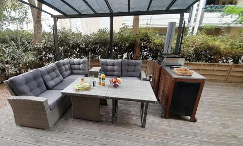 Jolie T2 pour 4 personnes dans résidence avec piscine et parking