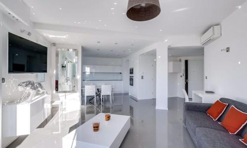 Luxueux appartement à 50 m de la Croisette