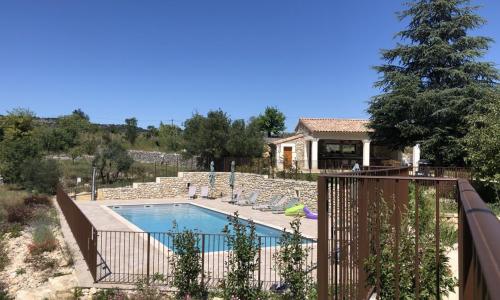 A l'Ombre des Tilleuls