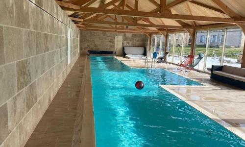 Gîte Montmarault, 2 pièces, 2 personnes - FR-1-489-236