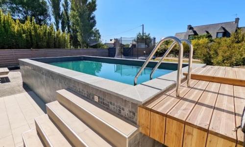 Ty inizi : Maison avec piscine
