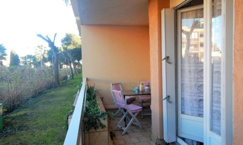Appartement Bormes-les-Mimosas, 2 pièces, 4 personnes - FR-1-251-519