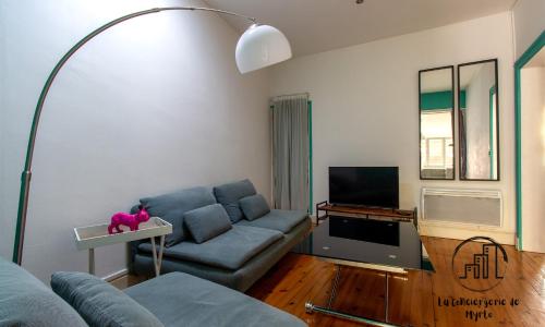 WELCOME SWEET HOME ALBI