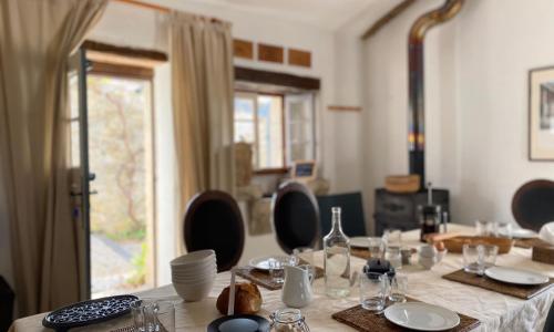 Gîte de charme avec grand jardin & piscine