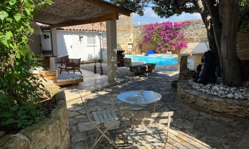 Casa Angel -Bohemian villa with swimming pool and air conditioning!