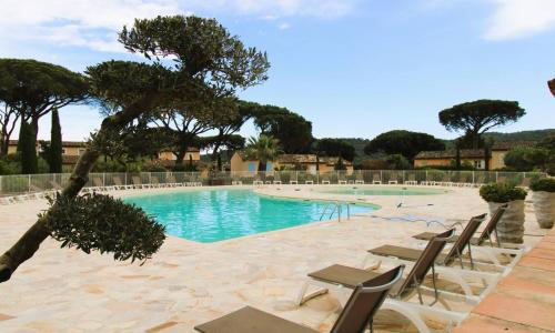 GASVERO Maison climatisée dans domaine privé avec piscine