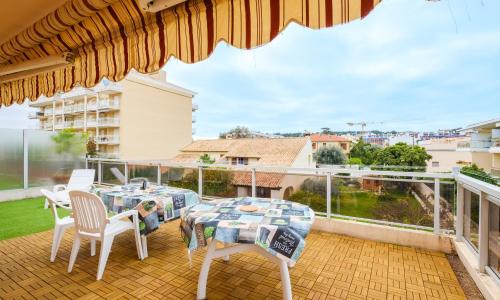 Riviera Beach Anemone