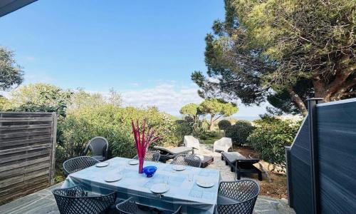 Appartement Lumio, 3 pièces, 6 personnes - FR-1-63-345