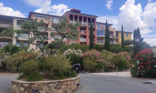 Les Issambres, résidence standing - T3 Magnifique Vue Mer-Piscine Ste Maxime 7km