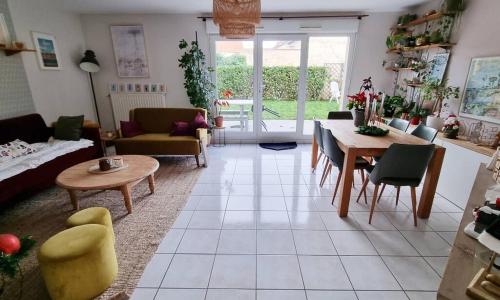 Belle Maison proche base nautique olympique et Disney