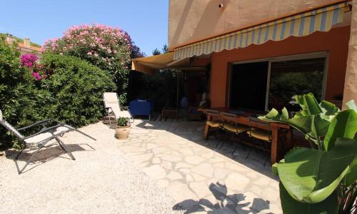 HYEROL Appartement pour 4 personnes avec parking proche des plages et restaurants à Hyères