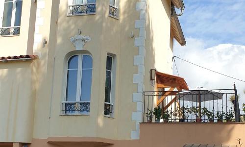 GRAND Studio meublé-Juan Pins-Logt 4