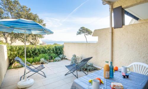 Studio Les Louvans-3 by Interhome