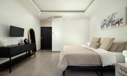 Standard Room photo